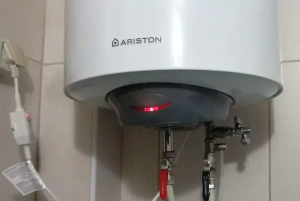 Ariston (suv isitgich) o‘rnatish xizmati