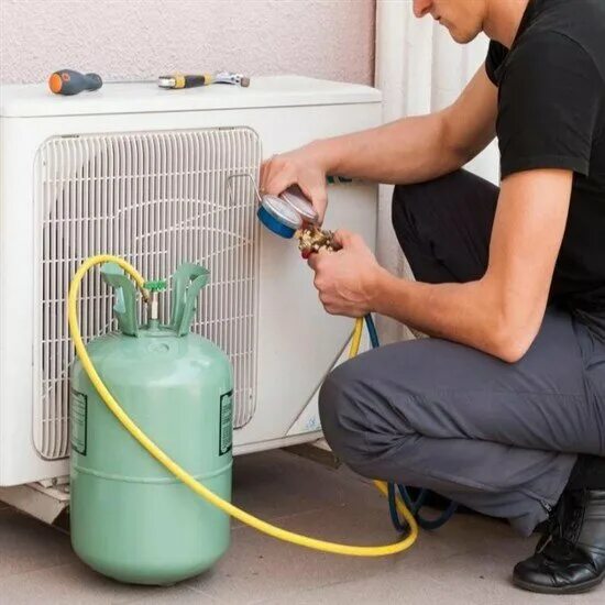 Konditsionerga freon quyish